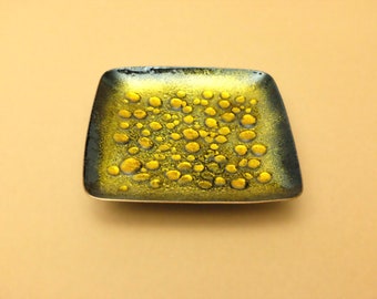 Square mid-century enamel bowl with droplet pattern, pearls, honey yellow, Ref. 2331