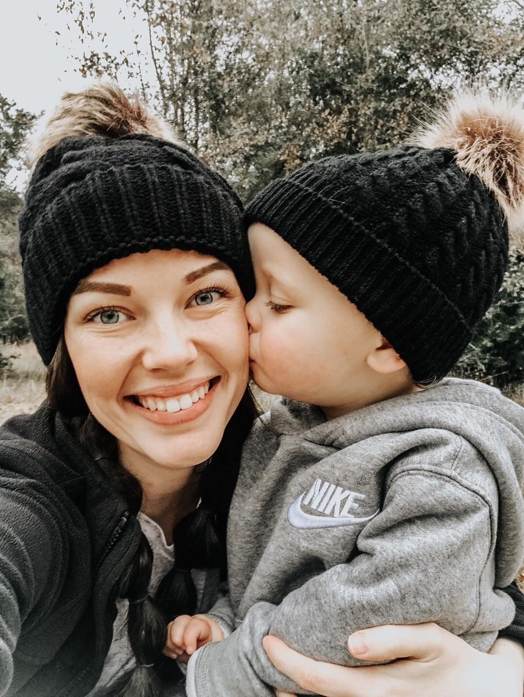 Baby nike winter hat clearance