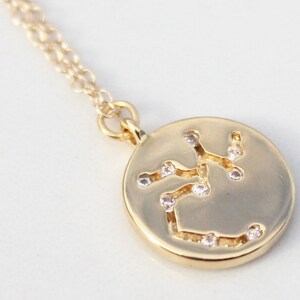 Gold necklace star sign Clearance