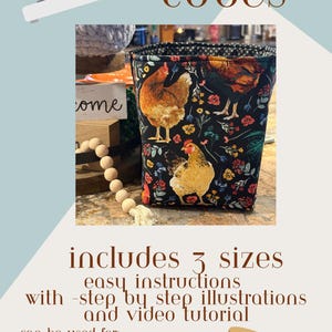 Puede incluir: Un cubo organizador con fondo negro con gallinas y estampados florales. El texto "Olivia organizing cubes" está en la parte superior. El texto "includes 3 sizes" y otros detalles también están incluidos.