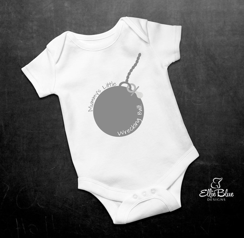 Short Sleeve Cotton Baby Bodysuit with /'Mummy/'s Little Wrecking Ball/' Print