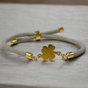 Gouden klavertje vier armband: verstelbare geluksbedelsieraden