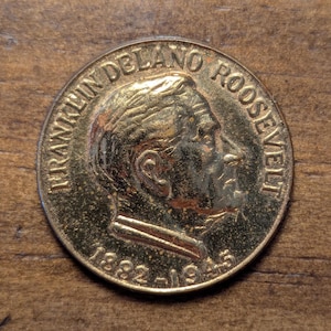 1882-1945 Franklin D. Roosevelt FDR Little White House Warm Springs, California CA Coin Medal Token