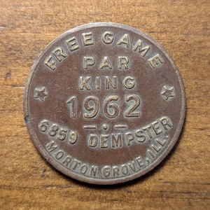 Morton Grove, Illinois IL Par King Golf Free Game Golf Ball & Putter Image Token