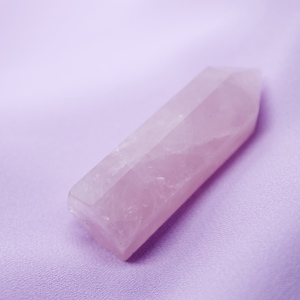 Rose Quartz Mini Tower| Natural Quartz Tower | Crystal Tower| Rose Quartz Point| Pink Quartz | Rose Quartz Stone | Crystal Home Decor