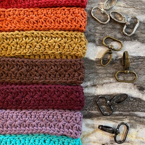 Llavero de crochet, Artsy Arthurs, llavero de pulsera, llavero bohemio, accesorios de crochet para el coche, llavero de pulsera