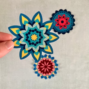 Autocollants Mandala, autocollant floral mandala, autocollant de fleur, décalcomanie de fleur, arthurs artistiques, autocollant d’ordinateur portable, autocollant de voiture, autocollant de bouteille d’eau