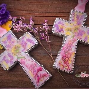 Dried Flower Petal Cross Ornament Keepsake , personalized Ornament, Funeral flowers, Christian Gits, SimplyVeronica2015, ITEM #1306