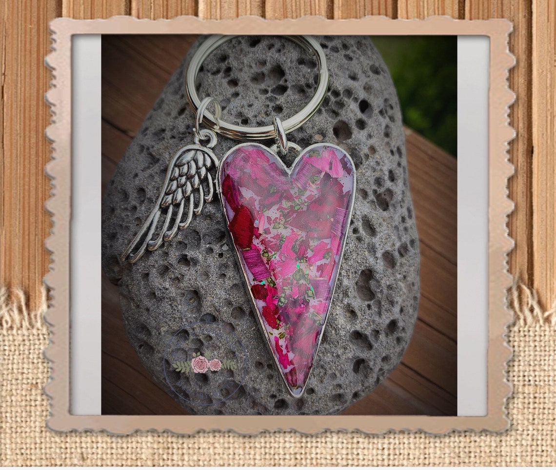 Dried Flower Petal Keychains Heart Keepsake Funeral Flowers Etsy