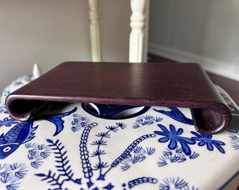 Cherry wood scroll riser for lamps, vases, ginger jars, etc.