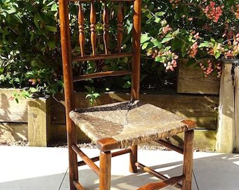 Antique Victorian Rush Seat Chair: Farmhouse Interior Design