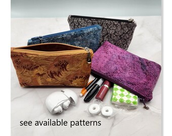 Zippered Pouch - 7" X 4" with 1" bottom - small cosmetic bag - pencil case