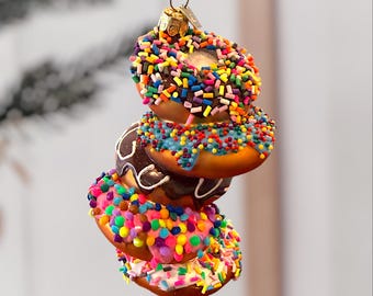 Ornamento Per Albero Di Natale A Forma Di Ciambella Rosa In Schiuma - Pendente Divertente 9,5 Cm Per Decorazioni Natalizie - 2