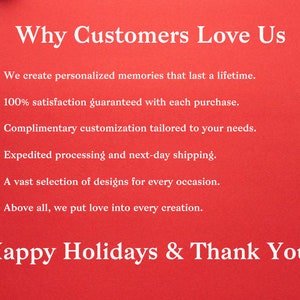 Puede incluir: Fondo rojo con texto blanco que dice "Why Customers Love Us" y enumera las razones por las que los clientes aman el negocio. El texto tambi&eacute;n dice "Happy Holidays & Thank You!"