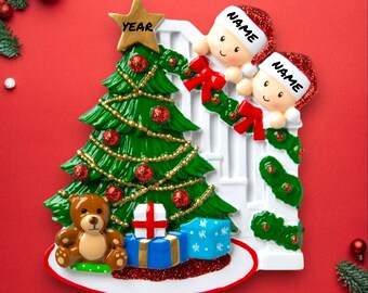 Personalized Peeking Family of 2 Christmas Ornament – Customizable Holiday Keepsake