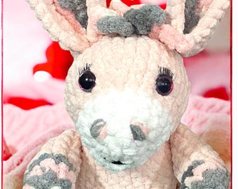 Szydełkowy osiołek Jumbo: przytulna zabawka amigurumi, 13,5"