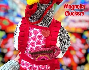 Large Crochet Chicken Hen: Realistic Amigurumi Plush Toy, with removeable Hat and Apron