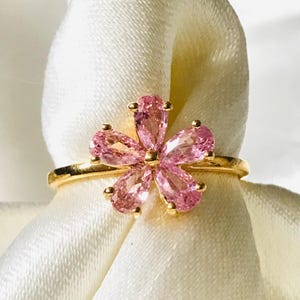 桜リング、925スターリングシルバージュエリー、ゴールドピンクフラワーリング、桜リング、彼女への桜をモチーフにしたギフト、フローラルリング