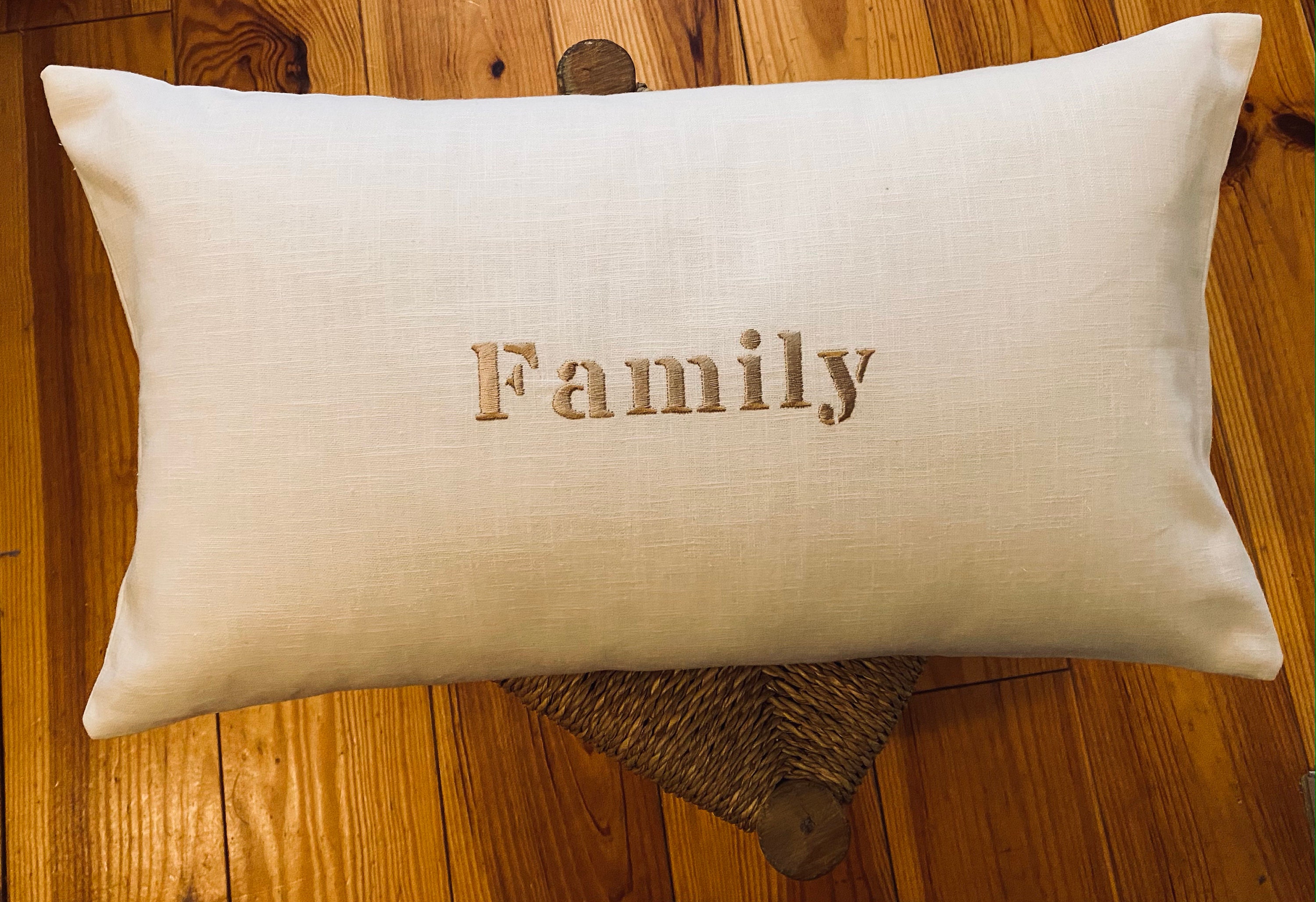 Coussin en Lin Brodé Personnalisé Déhoussable