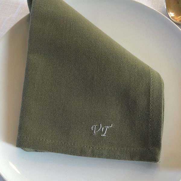 Serviette de table brodée Initiales gris