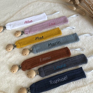 Personalized pacifier clip in cognac embroidered cotton gauze image 4