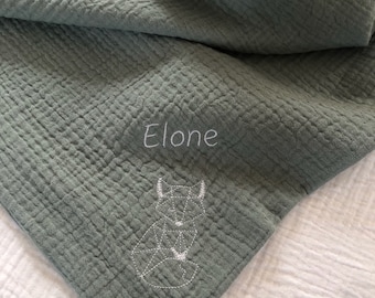 Embroidered double cotton gauze baby blanket / Green cotton gauze plaid