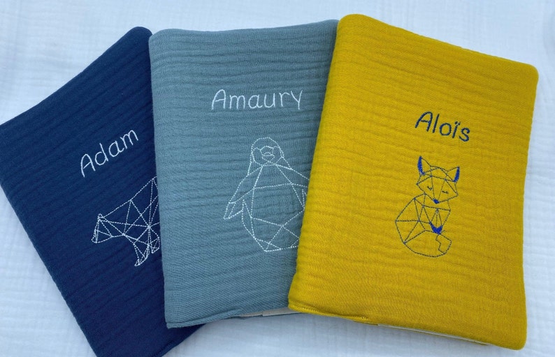 Protège carnet de santé brodé personnalisé - Etsy France