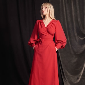 Ossie Wrap Dress – Red Crepe