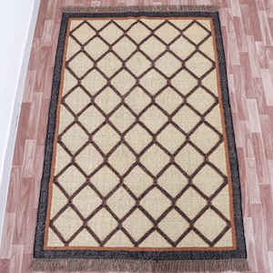 Handwoven Wool Jute Kilim Rug: Traditional Indian Design