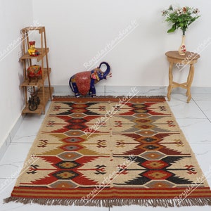Handgeweven wollen jute kelimtapijt: boho indian dhurrie
