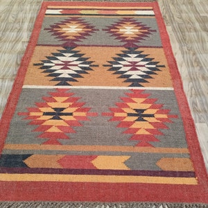 Handmade Kilim Rug: Wool Jute Dhurrie Rug, Indian Design
