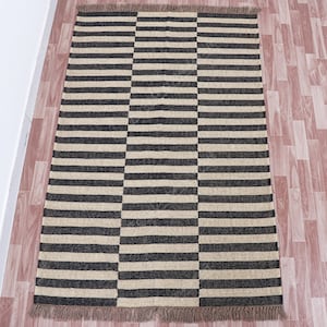 Handwoven Wool Jute Kilim Rug: Bohemian Flatweave Dhurrie