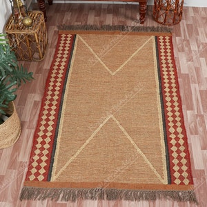 Handwoven Wool Jute Kilim Rug: Traditional Indian Design