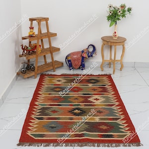 Handwoven Wool Jute Kilim Rug: Bohemian Flatweave Dhurrie