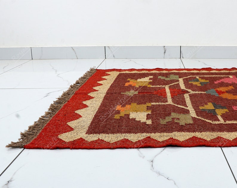 Handmade Wool Jute Kilim Rug: Traditional Indian Design image 6