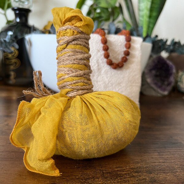 200 g. Herbal Compress Ball, Herbal Massage, Spa Treatment, Poultice, Spiritual Bath, Ancestor Healing