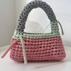 CROCHET PATTERN / T-shirt yarn bag, Crochet T-shirt bag, Handbag crochet pattern, Chunky crochet bag pattern, Chunky yarn bag pattern