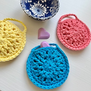 CROCHET PATTERN / Dahlia&#39;s crochet pouch, potpourri, fragrance tab, gift tag