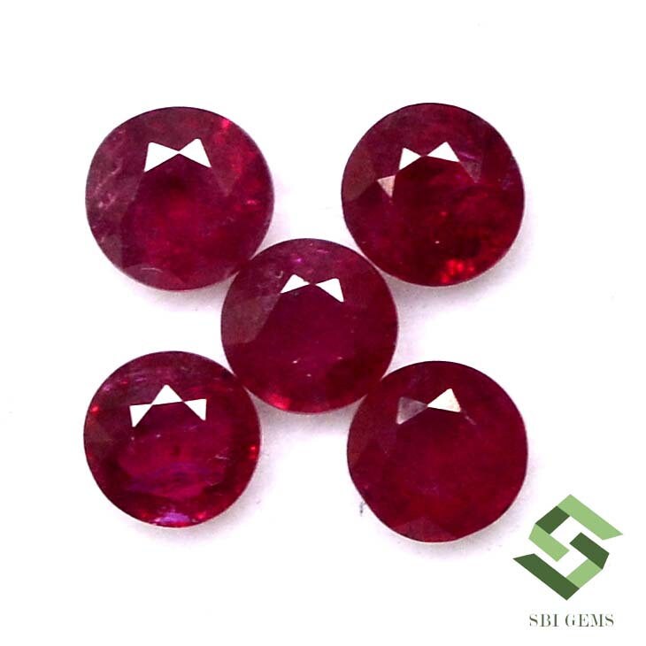 Paire De Rubis Ronds Mozambique 1,35ct - 4,50mm, Naturels, Sans Emballage D'origine