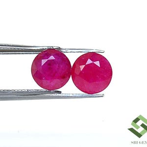 7.25 mm, 7.50 mm Natural Ruby Round Cut 2 Size Pair Loose Certified Gemstones