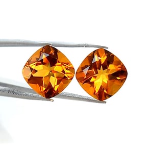 Natural Madeira Citrine Cushion Cut Gemstone Pair: 10x10 mm Golden Shade