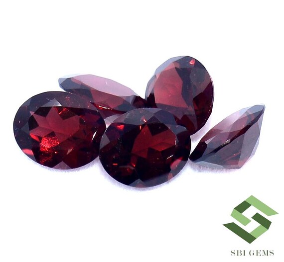 30 Pierres Précieuses Grenat Naturel Du Mozambique - Calibrées, Ovale Facetté, 8.35-8.45 Carats