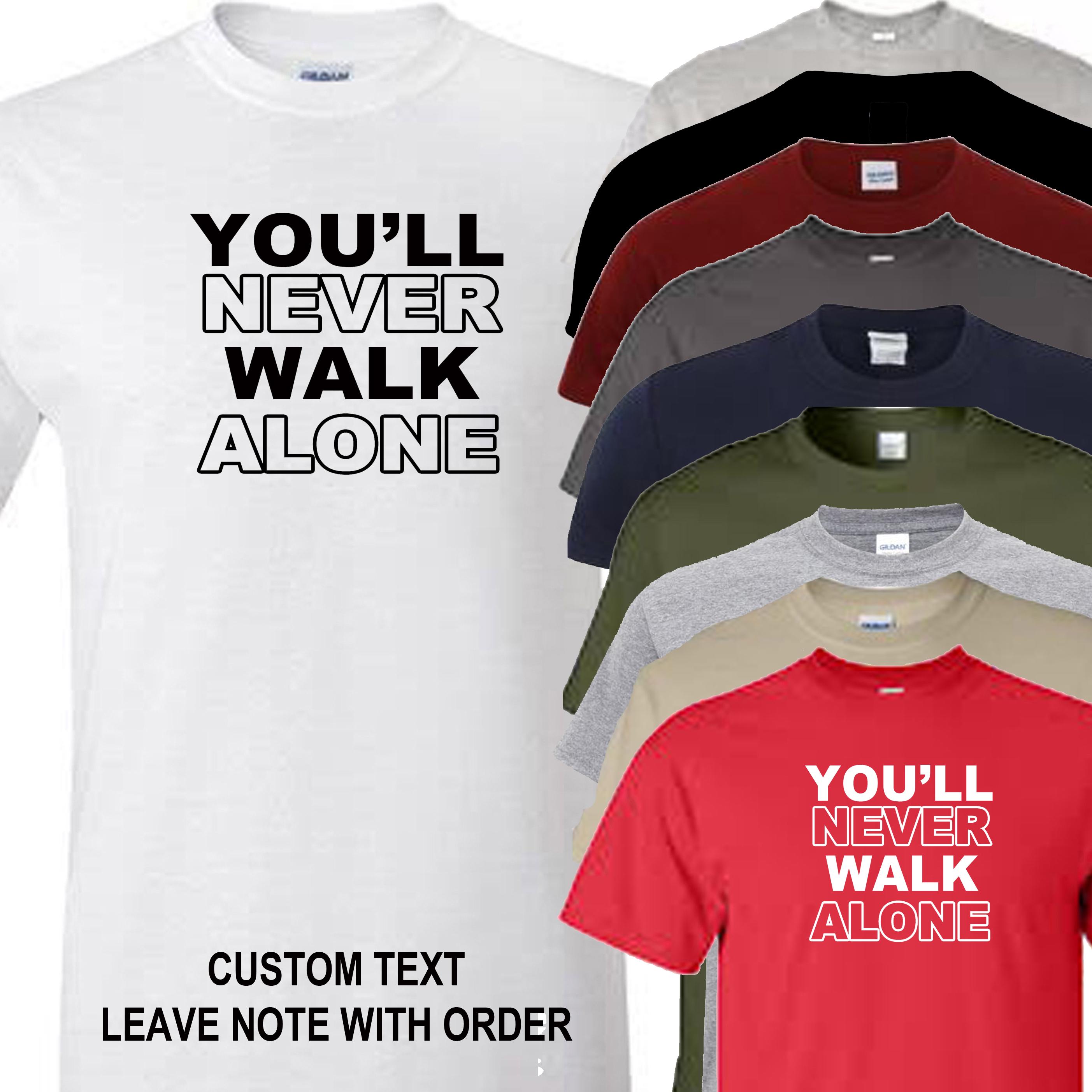 T-shirt Uomo Never Walk Alone Con Zampe Di Cane - Maglia Nera Cotone, MoonWorks
