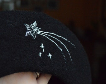 Black Shooting Star Beret