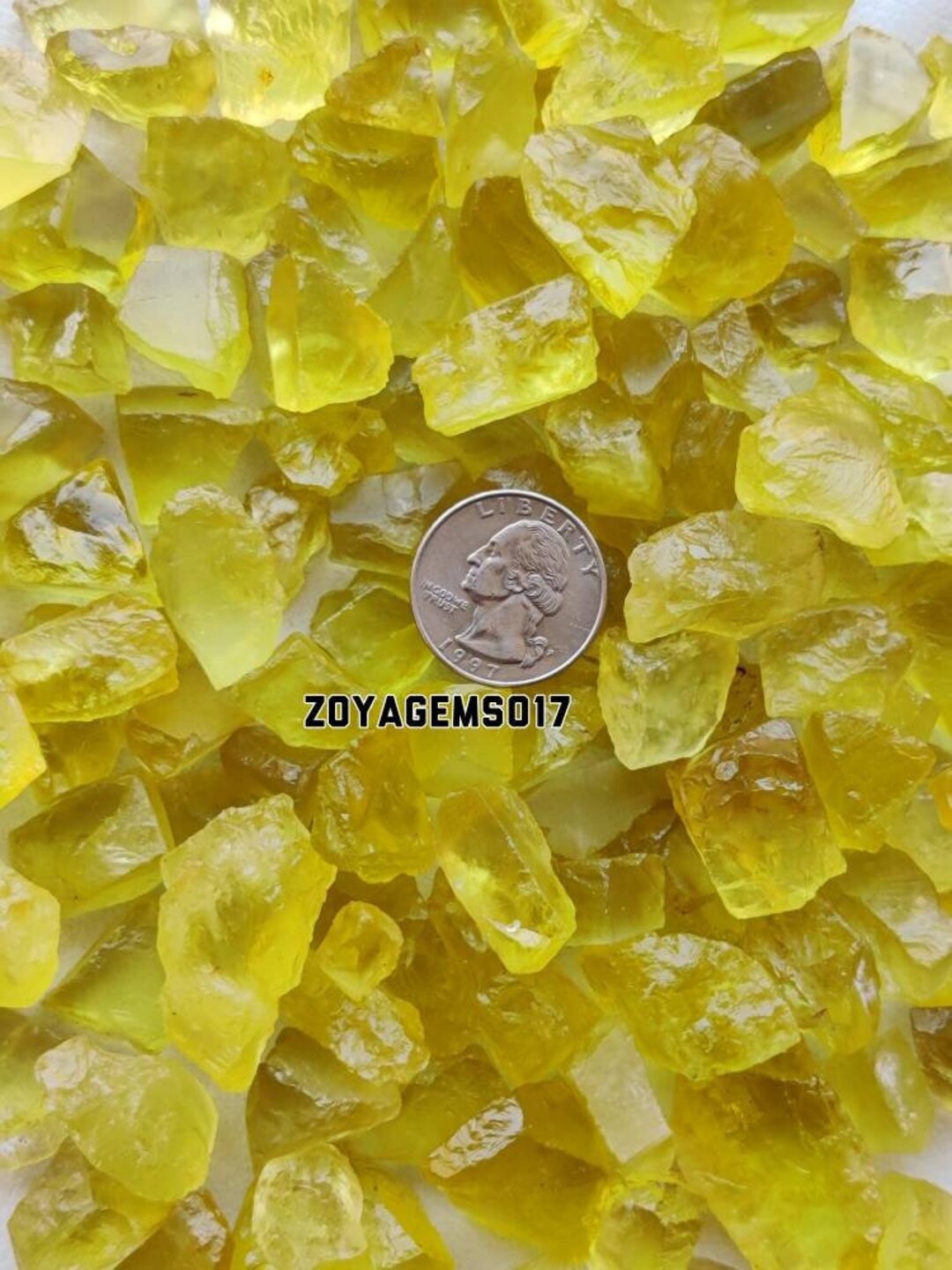 レモンクォーツ原石：AAAグレードの黄色い結晶（15～30mm） - Etsy 日本