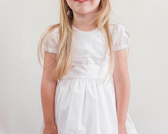 Vestido de niña de las flores de encaje hecho a mano: vestido de comunión de algodón renacentista
