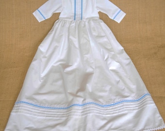 Robe de baptême et chapeau : 100 % coton, picots faits main