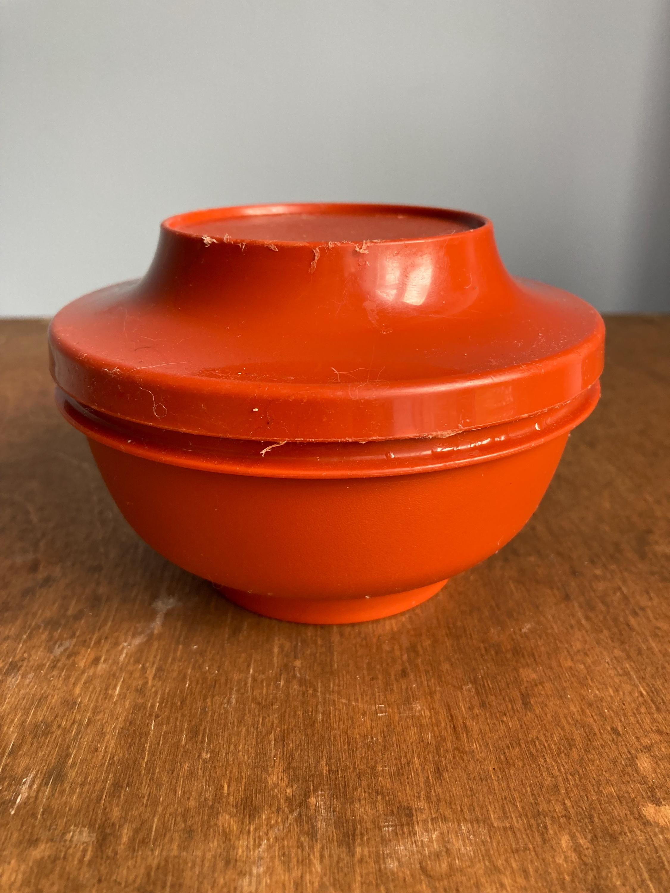 Bol vintage Tupperware 650 ml- sbm - Arts de la table