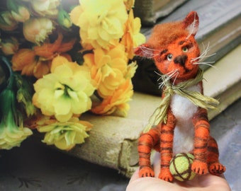 Needle Felted Cat, red cat, collectible toy, one-of-a-kind, artistmade