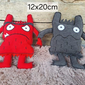 Handmade Fabric Monster Plush Toys, Colorful, and Unique Fabric Creatures for Kids Collectors – Perfect for Gifts & Room Decor.